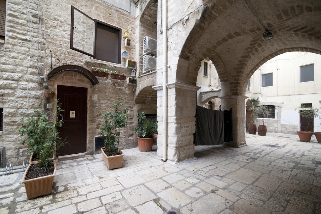 B&B La Uascezze Bari Luaran gambar