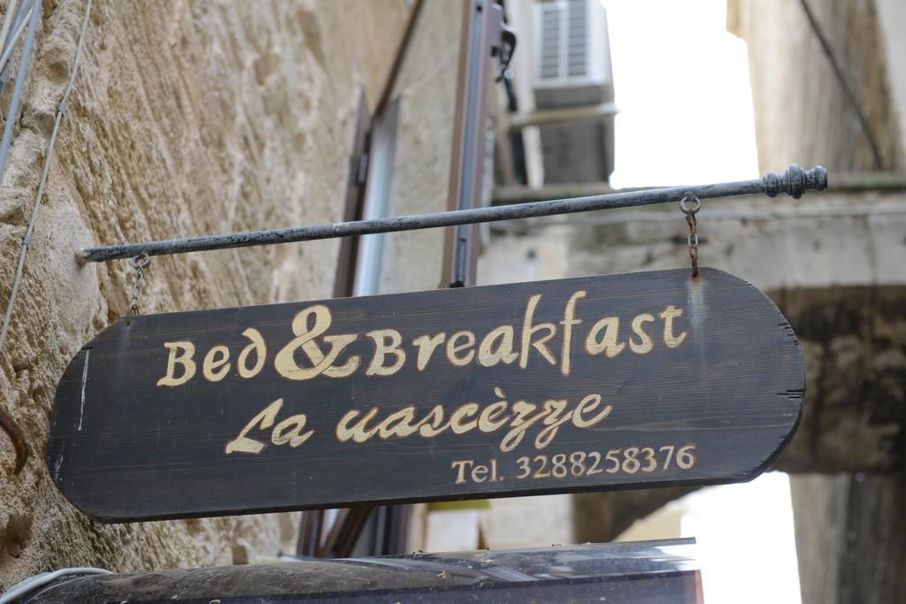 B&B La Uascezze Bari Luaran gambar